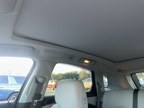 Used 2016 Cadillac SRX Luxury w/ Driver Awareness Package image 10