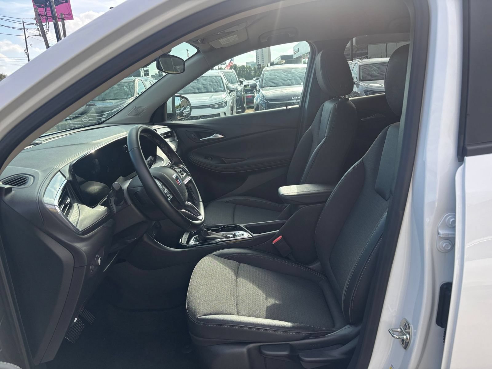 Used 2026 Buick Encore GX Preferred FWD image 25