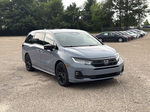 Used 2025 Honda Odyssey Sport-L image 1