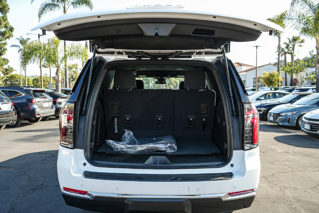 New 2026 Chevrolet Tahoe LS w/ LPO, Dark Essentials Package AWD/4WD image 25