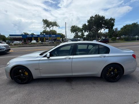 Used 2012 BMW 750Li RWD image 5