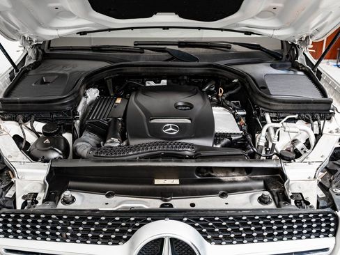 Used 2019 Mercedes-Benz GLC 300 4MATIC Coupe image 47