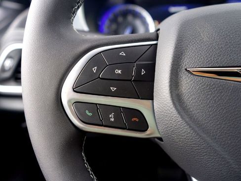 New 2026 Chrysler Pacifica Limited FWD image 14