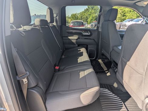 Used 2024 GMC Sierra 1500 SLE RWD image 12