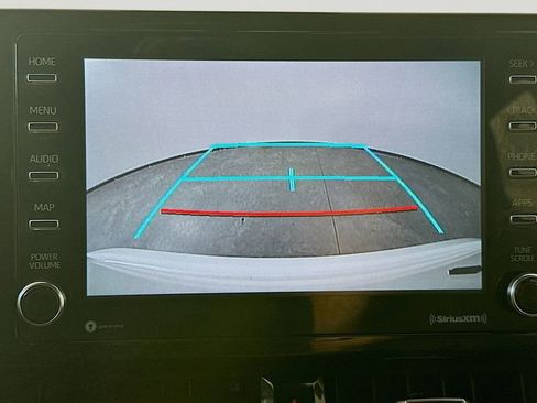 Used 2021 Toyota Corolla SE w/ SE Premium Package image 19