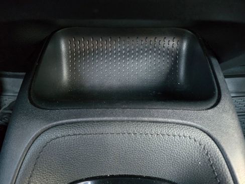 Used 2020 Toyota Corolla SE image 31