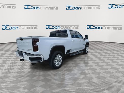 Used 2022 Chevrolet Silverado 2500 High Country w/ Z71 Off-Road Package AWD/4WD image 8