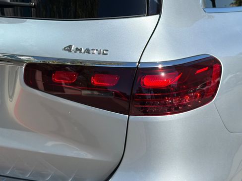New 2026 Mercedes-Benz GLS 450 4MATIC image 28