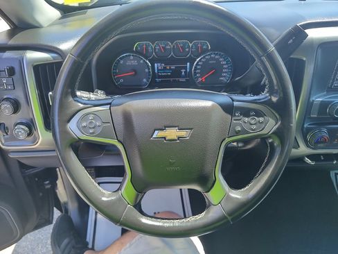 Used 2018 Chevrolet Silverado 1500 LT w/ All Star Edition AWD/4WD image 29