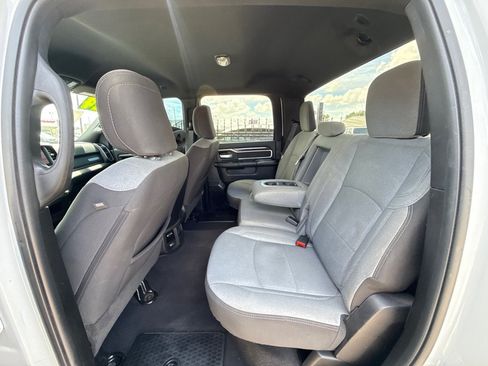 Used 2024 RAM 3500 Big Horn AWD/4WD image 19