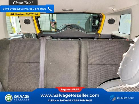 Used 2008 Toyota FJ Cruiser 4WD image 13