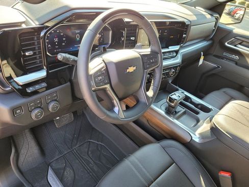 New 2026 Chevrolet Silverado 1500 High Country image 16