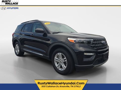 Used 2021 Ford Explorer XLT w/ Equipment Group 202A AWD/4WD image 1
