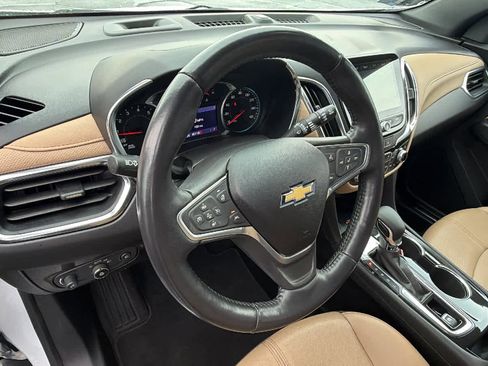 Used 2022 Chevrolet Equinox Premier image 10
