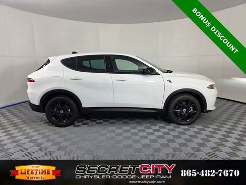 New 2025 Dodge Hornet GT w/ GT Blacktop Package image 8