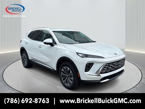 New 2025 Buick Envision Preferred image 3