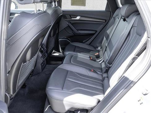 Used 2023 Audi Q5 2.0T Premium Plus AWD/4WD image 22