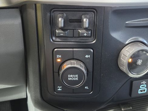 Certified 2024 Ford F350 XL w/ 360-Degree Camera Package image 21