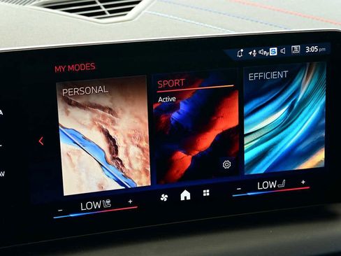 Used 2026 BMW 228i w/ Technology Package image 32