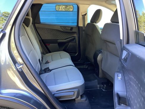 Used 2020 Ford Escape S image 35