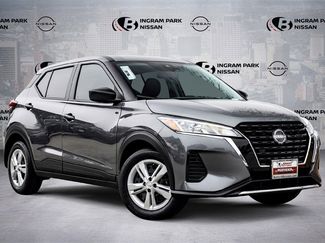 Used 2025 Nissan Kicks Play S video 1