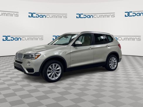 Used 2017 BMW X3 xDrive28i image 4