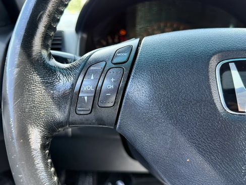 Used 2005 Honda Accord EX-L image 26