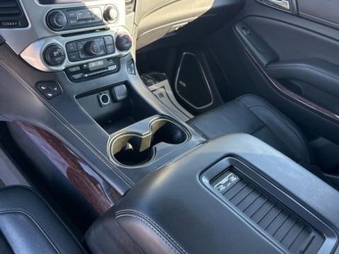 Used 2016 GMC Yukon XL SLT w/ Open Road Package image 14