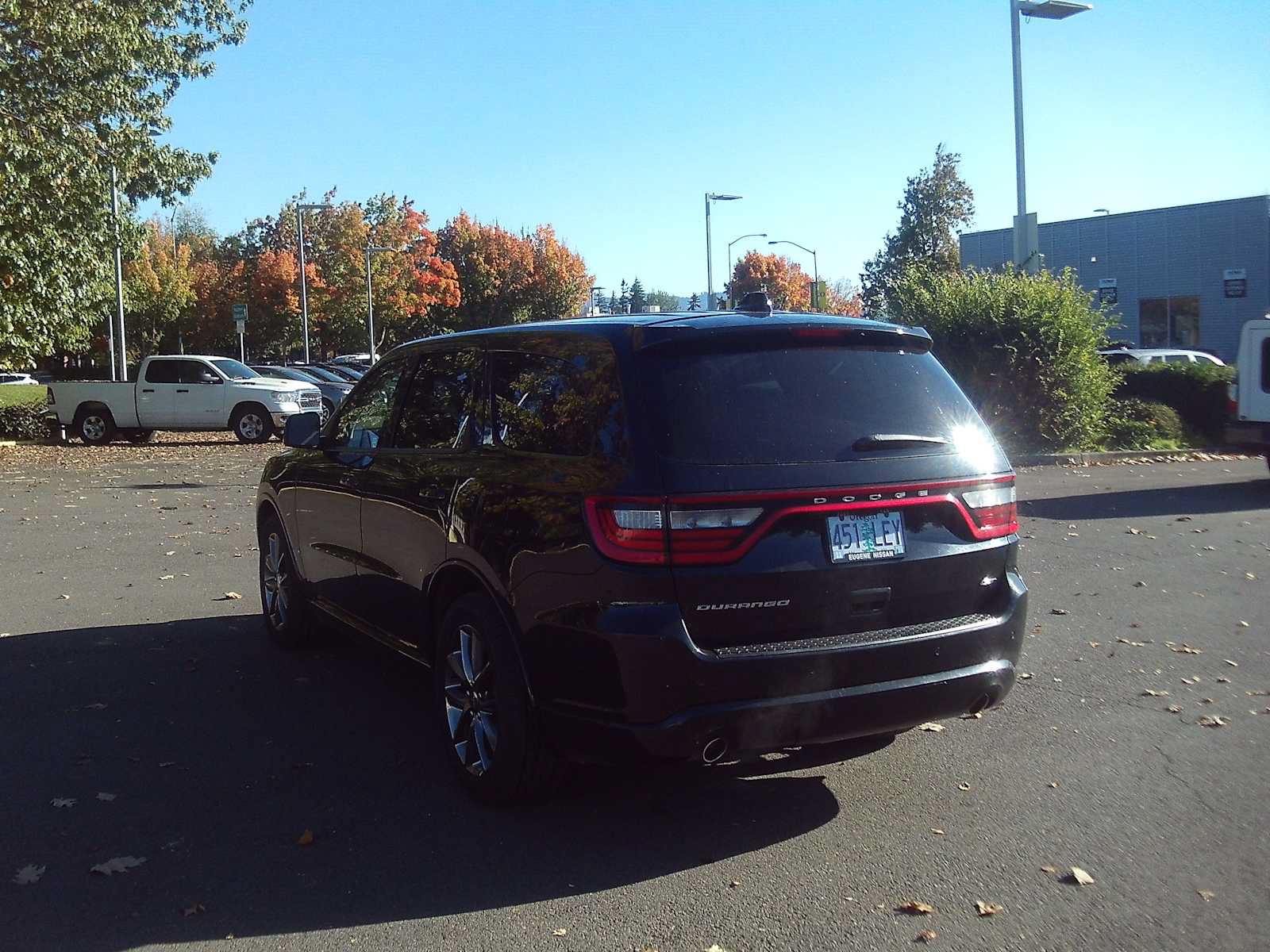 Used 2017 Dodge Durango GT w/ Nav & Power Liftgate Group RWD image 3