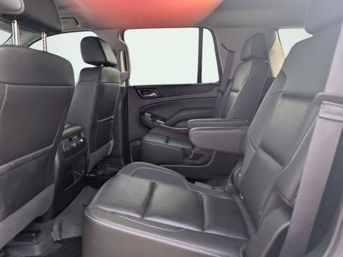 Used 2020 Chevrolet Tahoe Premier AWD/4WD image 17