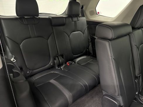 New 2025 Honda Pilot Touring image 23