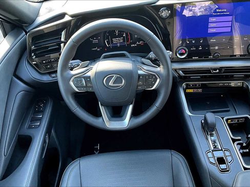 Used 2025 Lexus TX 350 AWD w/ Technology Package image 6