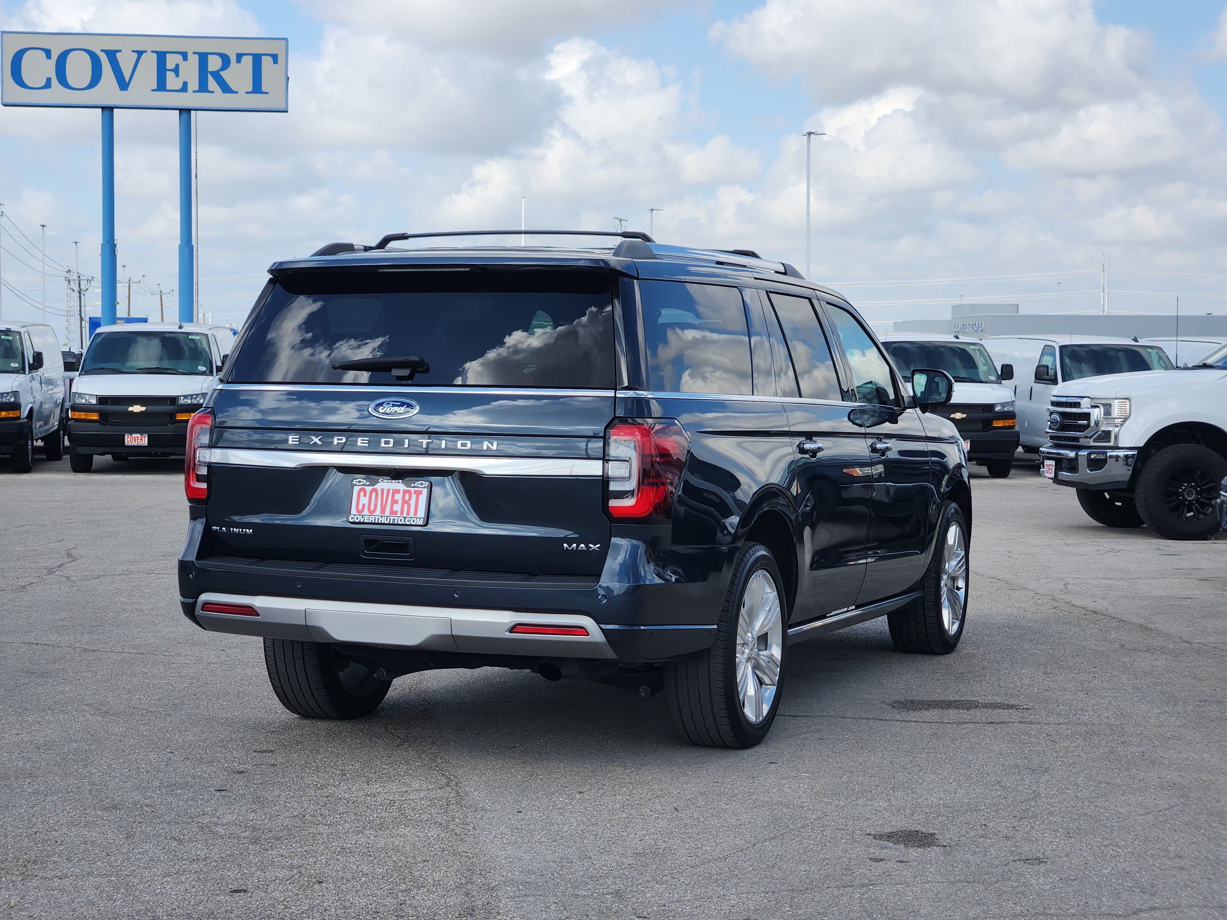 Used 2024 Ford Expedition Max Platinum AWD/4WD image 7