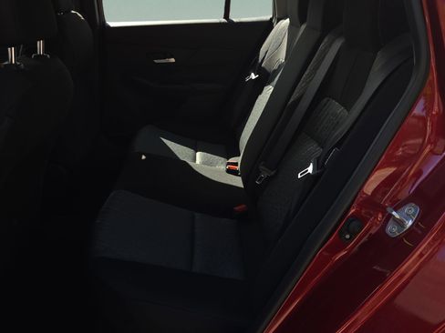 New 2026 Nissan Sentra SV w/ SV Convenience Package FWD image 10