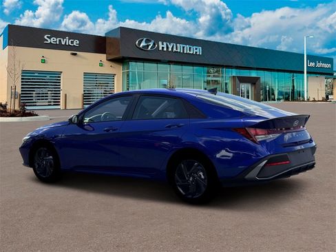 New 2026 Hyundai Elantra Sport image 4