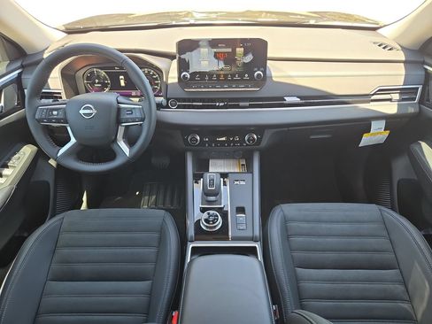 New 2026 Nissan Rogue SL AWD/4WD image 35