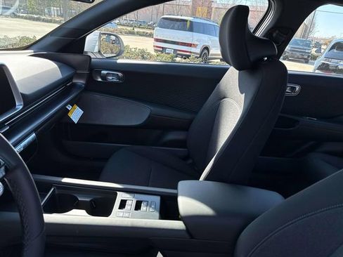 New 2025 Hyundai Ioniq 6 SE image 20
