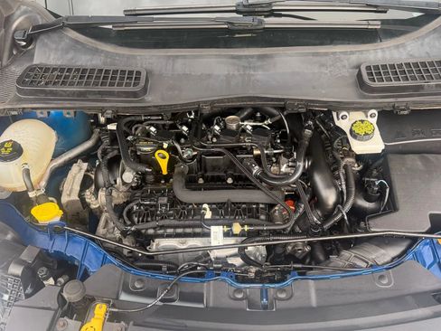 Used 2019 Ford Escape SE image 10