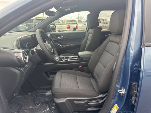 New 2026 Chevrolet Equinox LT w/ Midnight Edition AWD/4WD image 12