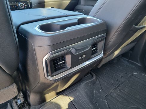 Used 2024 GMC Sierra 1500 Elevation w/ Elevation Premium Package RWD image 11