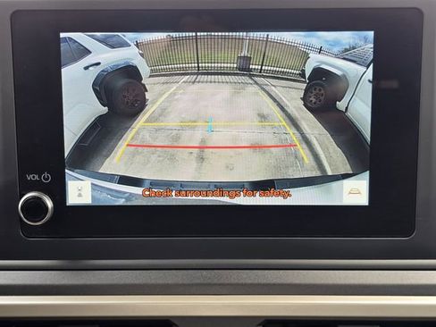 Used 2025 Toyota Tacoma SR image 13