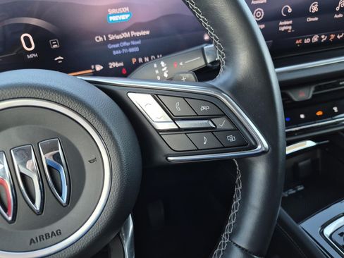 Certified 2024 Buick Envision Preferred AWD/4WD image 19
