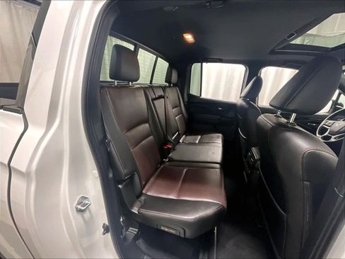 Used 2024 Honda Ridgeline Black Edition image 16