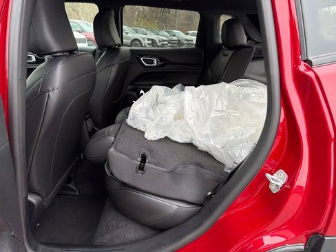 New 2026 Jeep Compass Limited image 23