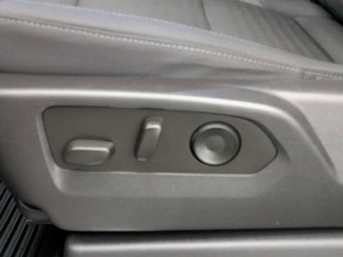 Used 2023 Chevrolet Silverado 1500 RST w/ Z71 Off-Road Package image 19