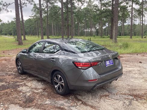 Used 2023 Nissan Sentra SV image 7