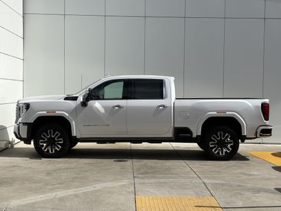 Used 2024 GMC Sierra 2500 Denali Ultimate w/ Max Trailering Package