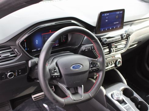 Used 2024 Ford Escape ST-Line FWD image 10