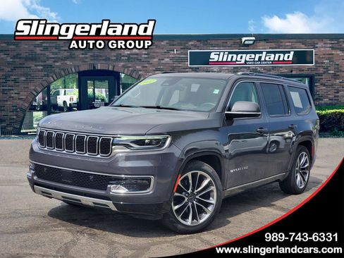 Used 2022 Jeep Wagoneer Series III w/ Premium Group I AWD/4WD image 1