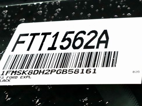 Certified 2023 Ford Explorer XLT image 33